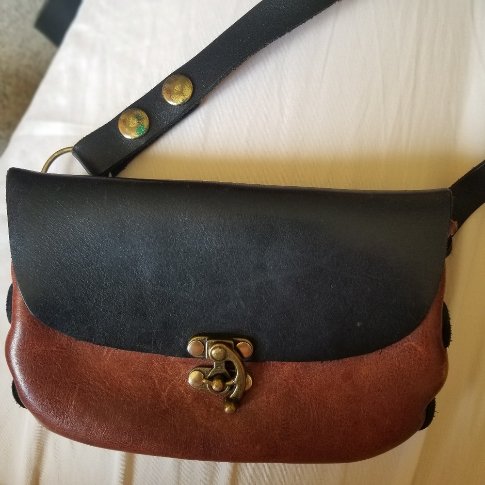 Hand crafted small laced leather crossbody clutch purse Black Brown - Picture 8 of 11
